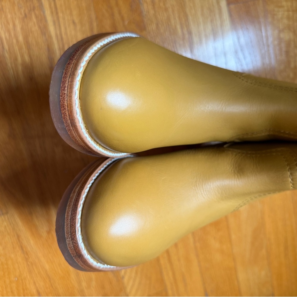 NWT Frye Camryn Leather Tall Boots in banana - Picture 7 of 13